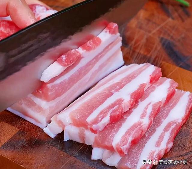 How to cook barbecue at home (use a pan to make the family version of grilled pork belly) (3)